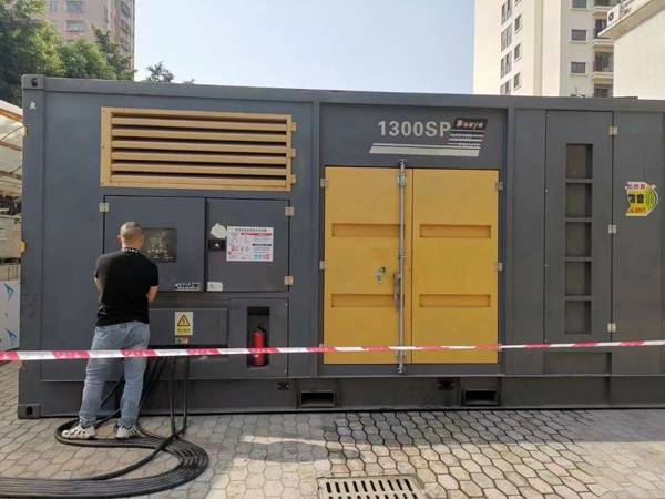 临城500KW发电机组冬季应该配多大的启动电瓶？
