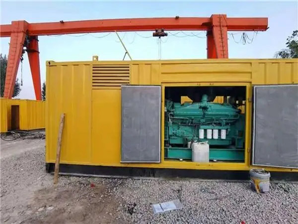 临城冬季低温环境下，500KW发电机组应该选择什么类型的启动电瓶？